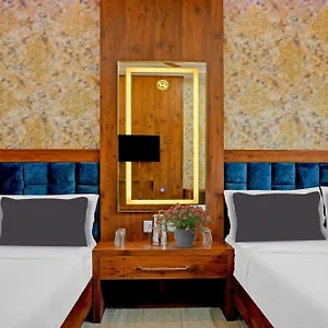 https://capital-o-87647-hotel-shaurya.hotels-varanasi.com